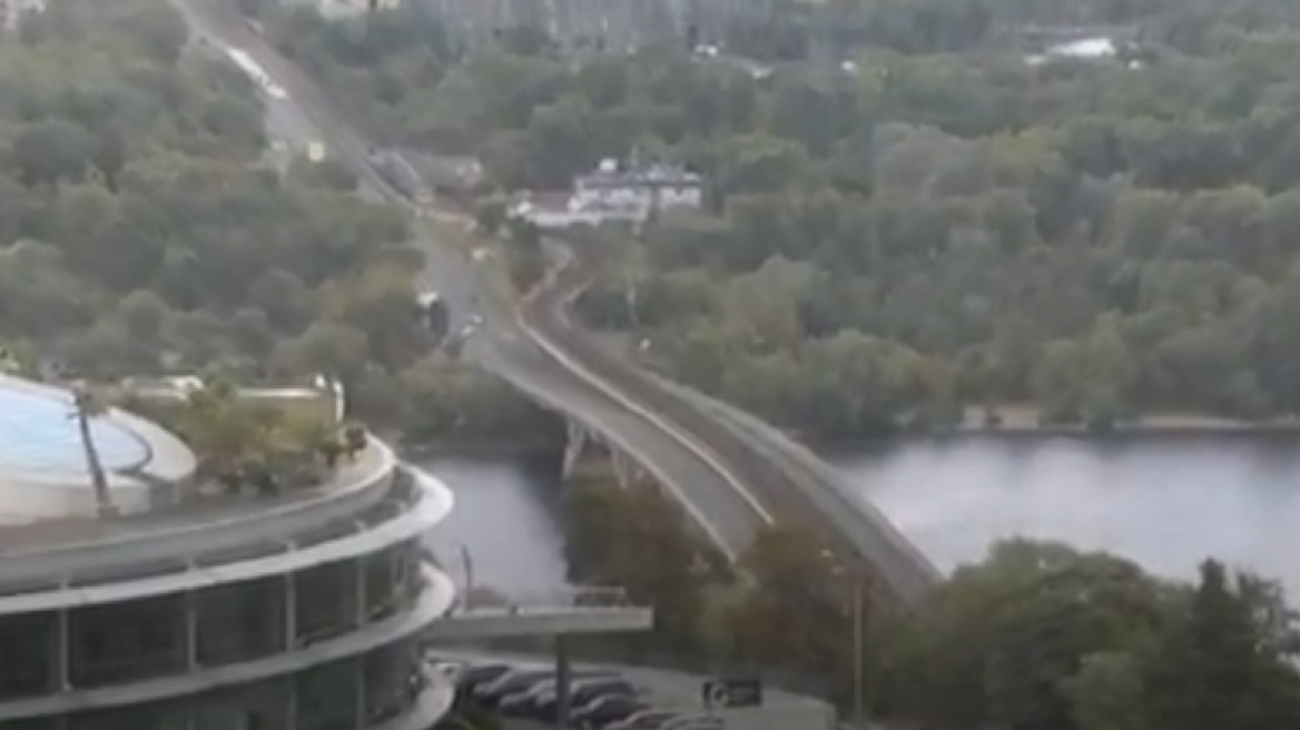 Ουκρανία:  Συνελήφθη ο άνδρας που απειλούσε να ανατινάξει γέφυρα