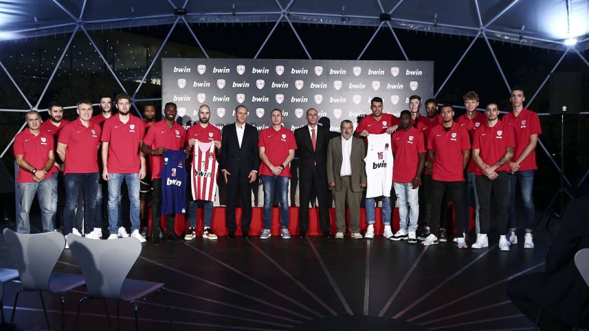 Αυτές είναι οι νέες φανέλες του μπασκετικού Ολυμπιακού