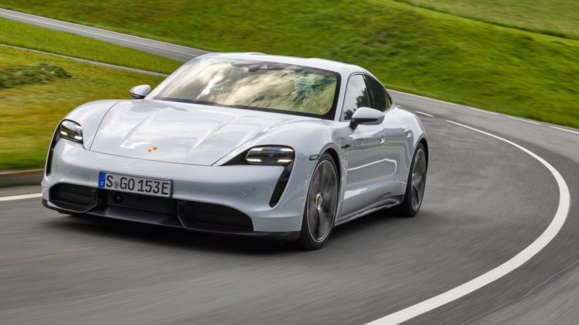 Taycan και Model S μάχονται για τους χρόνους στο “Ρίνγκ”