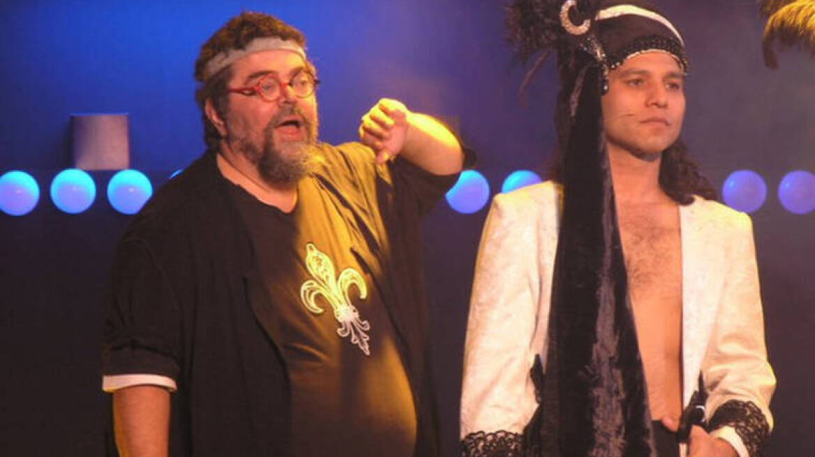 Ένα θαύμα περιμένει η οικογένεια του τραγουδιστή Βασίλη Μοσχονά- Βρίσκεται σε κώμα από τον Ιούλιο 