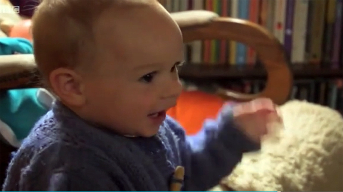 Ζευγάρι κρύβει το φύλο του παιδιού του, δεν το λένε ούτε στους παππούδες του