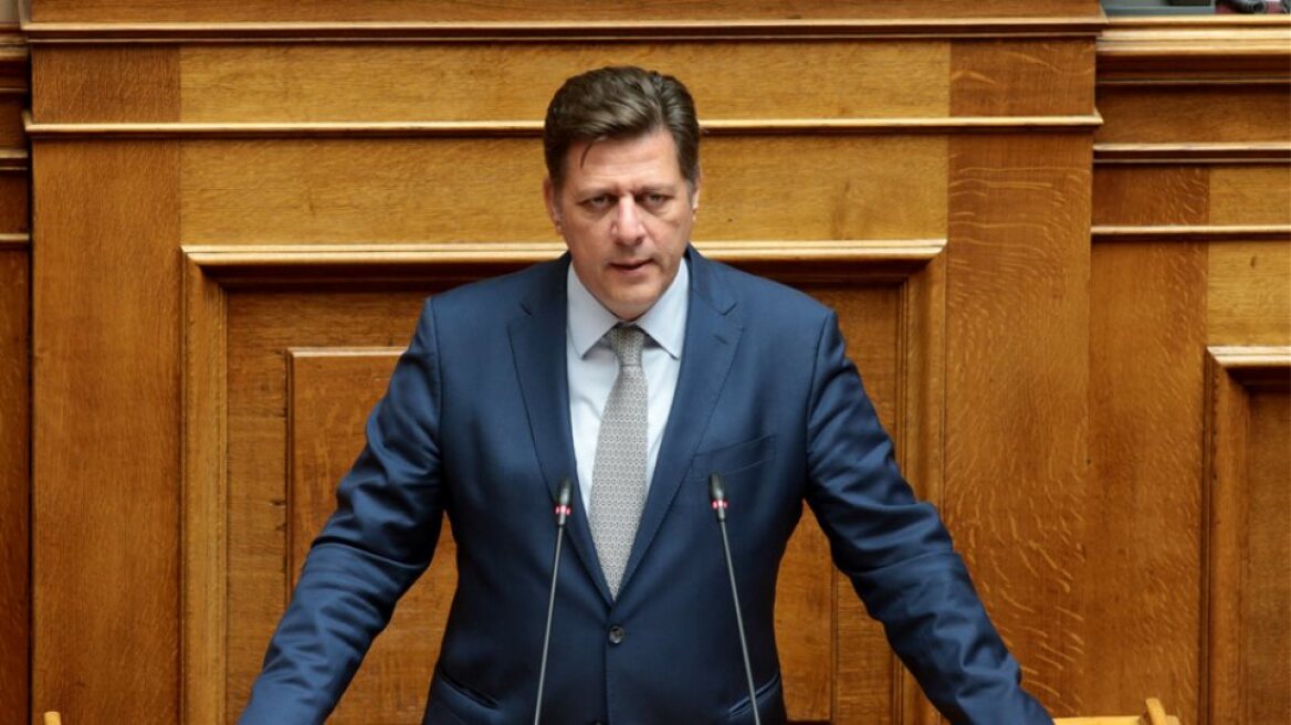 Bαρβιτσιώτης: Καθημερινά η γειτονική χώρα παραβιάζει τη Συμφωνία των Πρεσπών