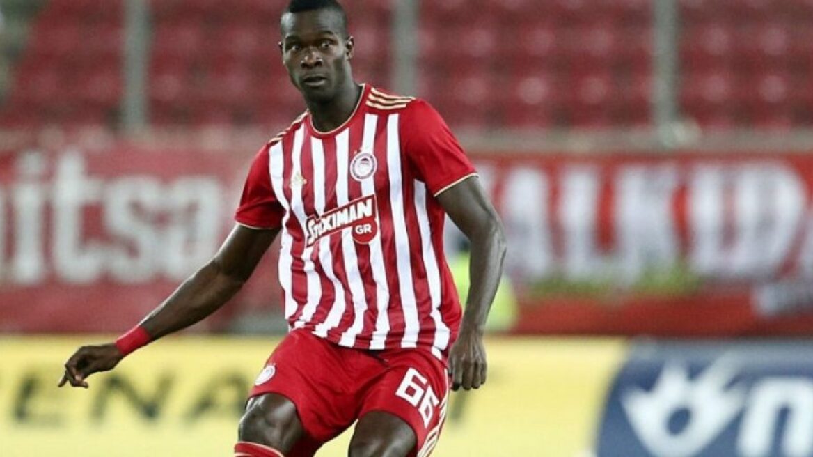 Ολυμπιακός: Παραμένει στο νοσοκομείο ο Σισέ 