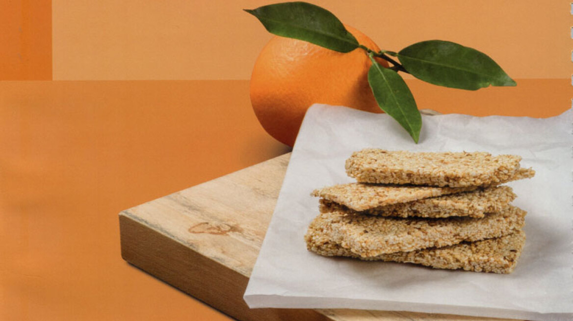 Tο ελληνικό σνακ που φτιάχνει τη διάθεση και δυναμώνει τα οστά