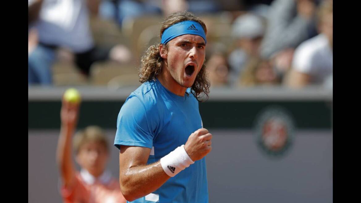 Ο Τσιτσιπάς κάνει πλάκα στους γονείς του ότι άρχισε να πίνει αλκοόλ