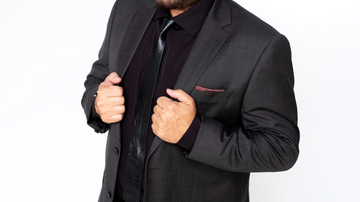 Ο Χρήστος Φερεντίνος φέρνει τα «Πάνω Κάτω» και το Σαββατόβραδο