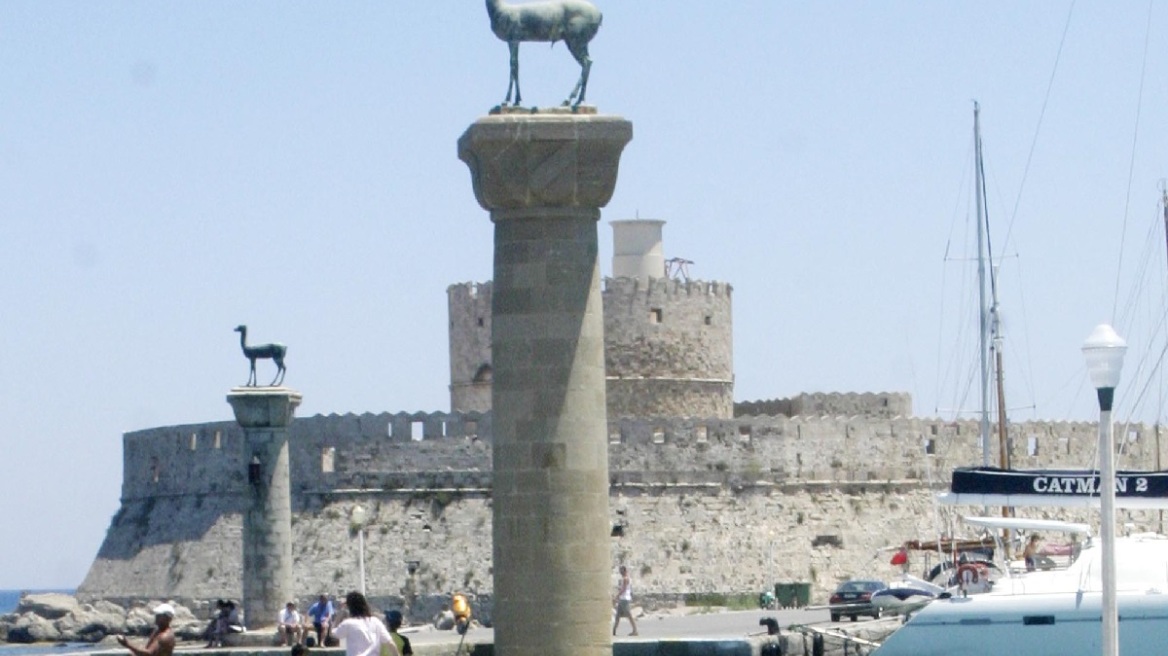 Κορωνοϊός - Τουρισμός: Πιλοτικό πρόγραμμα ολλανδικής ταξιδιωτικής εταιρείας για διακοπές στη Ρόδο