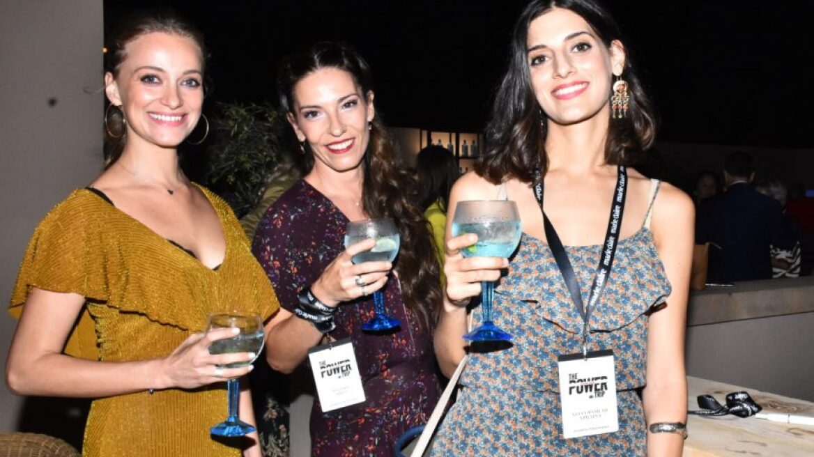 Cocktails με θέα το Σούνιο μετά το Marie Claire The Power Trip