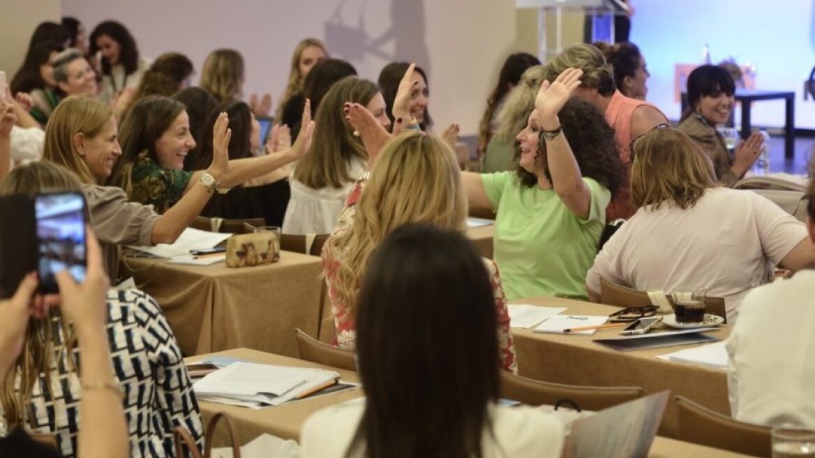 Όταν η ενδυνάμωση και η αλληλοστήριξη γυναικών, δεν μένει μόνο στα λόγια – Βίντεο