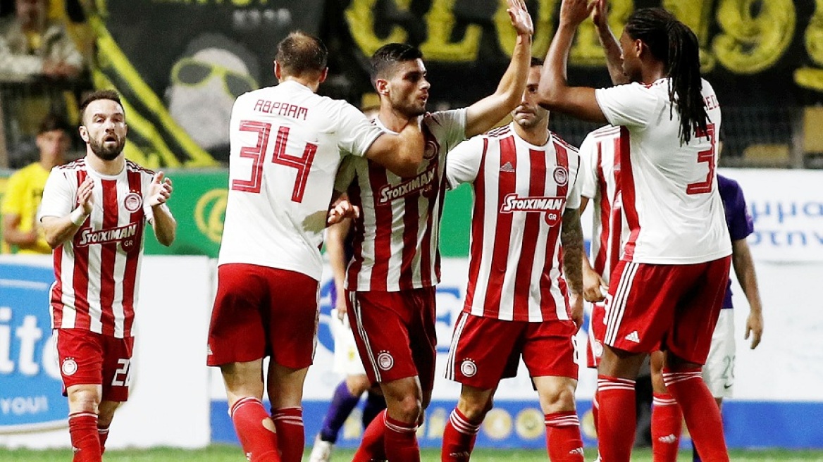 Σύνθημα «πρώτοι ως το τέλος» στον Ολυμπιακό μετά τη νίκη επί του Άρη