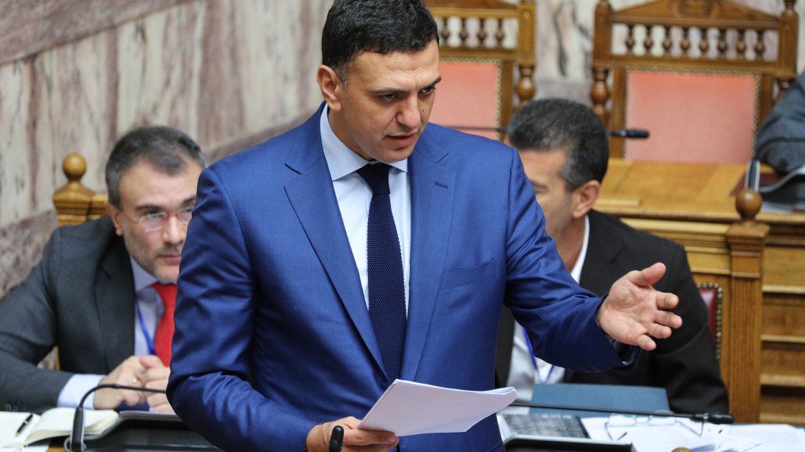 Κικίλιας για κάπνισμα: Βάζουμε κανόνες με δικαιώματα και υποχρεώσεις