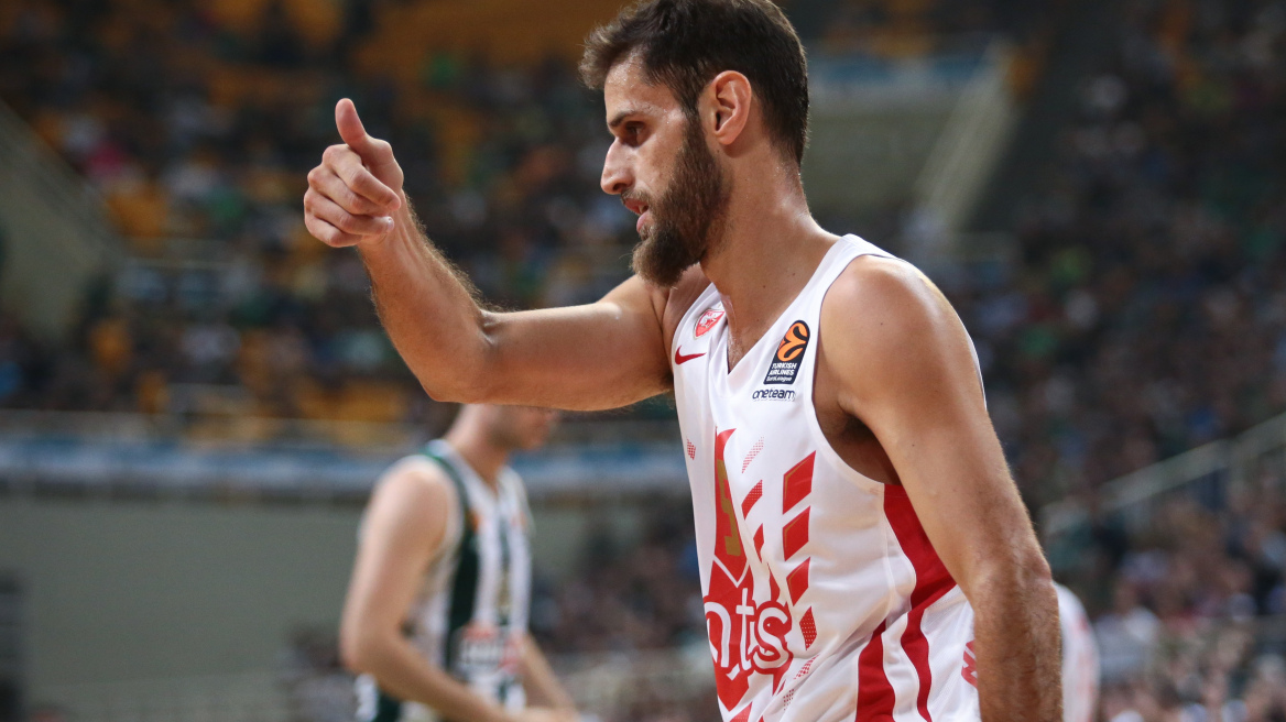 Περπέρογλου: «Δεν ήξερα αν θα έπαιζα ξανά μπάσκετ»