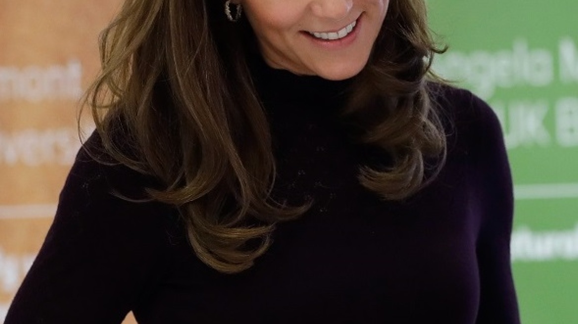 Αν δεν ερωτευτείς το παντελόνι της Kate Middleton, σίγουρα θα λατρέψεις τη Chanel τσάντα της