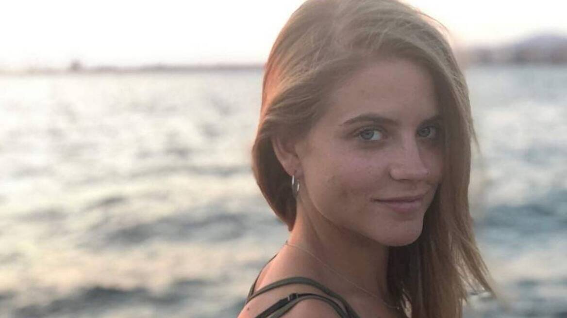 Δανάη Μιχαλάκη: H Δρόσω από τις «Άγριες Μέλισσες» είναι ερωτευμένη