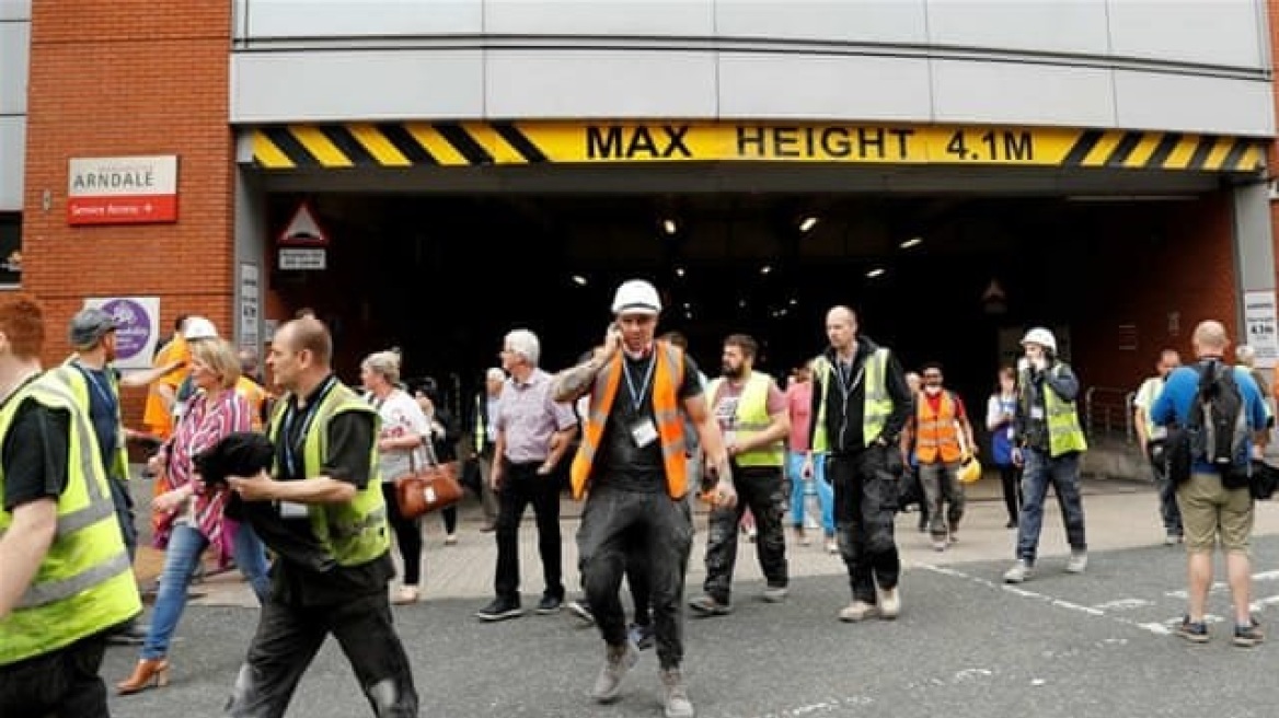 Επίθεση στο Μάντσεστερ: Ύποπτος για τρομοκρατία ο δράστης στο εμπορικό κέντρο