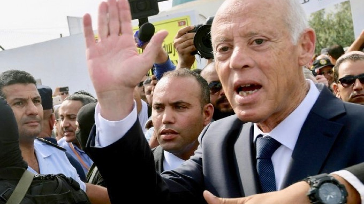 Τυνησία: Σάρωσε ο συνταγματολόγος Σαΐντ - Εκλέχθηκε πρόεδρος με 72,71%