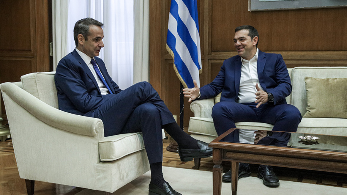 Ψήφος αποδήμων: Τα τέσσερα σενάρια μετά τις συναντήσεις Μητσοτάκη-πολιτικών αρχηγών