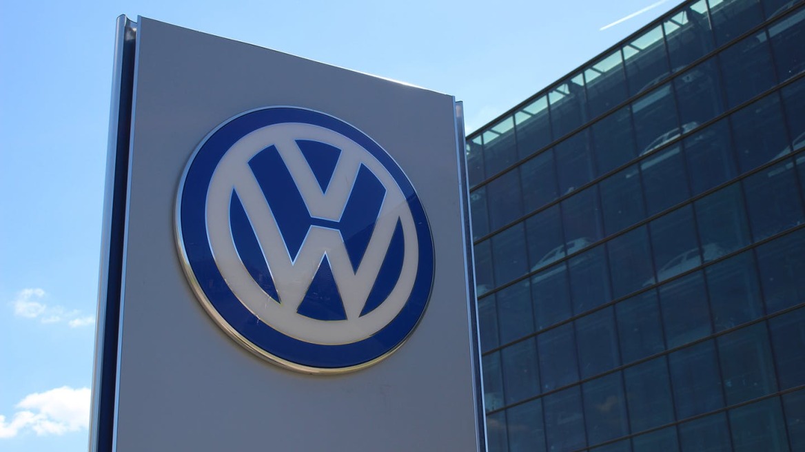 Στον «αέρα» η επένδυση της Volkswagen στην Τουρκία λόγω Συρίας