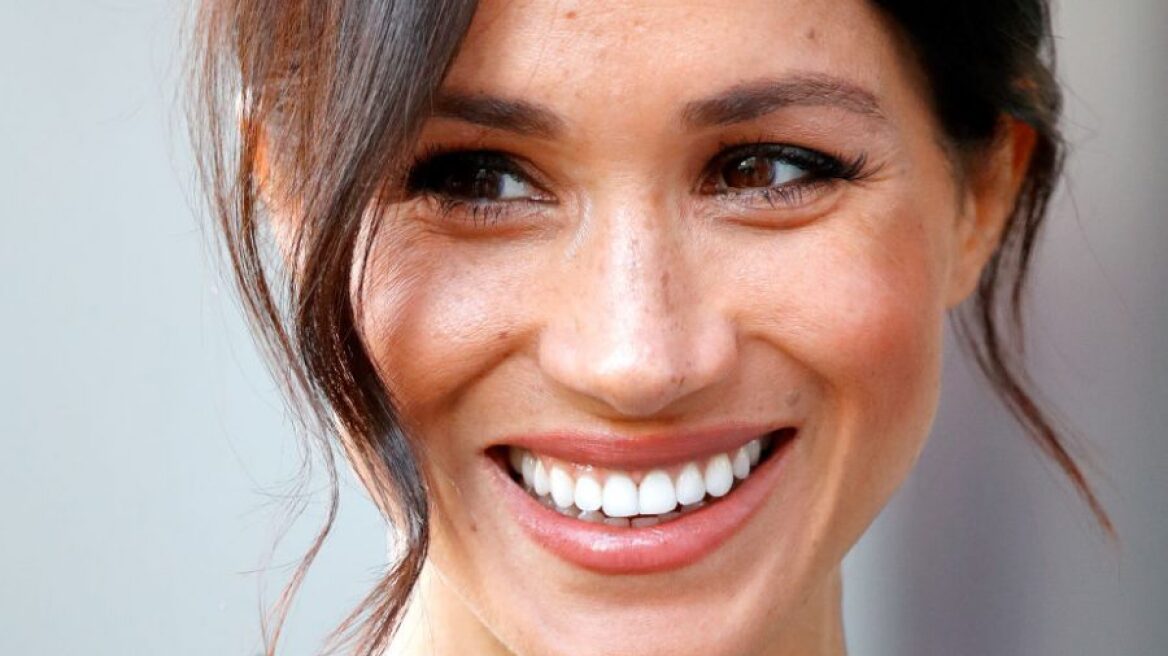 Meghan Markle: To foundation που χρησιμοποιεί για αψεγάδιαστη επιδερμίδα κοστίζει 53 ευρώ