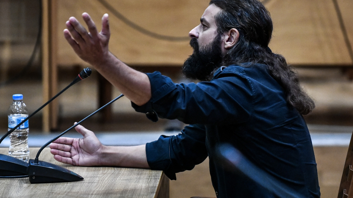 Δίκη ΧΑ - Μπαρμπαρούσης:  Ο Χίτλερ εμπνεύστηκε από τους Έλληνες