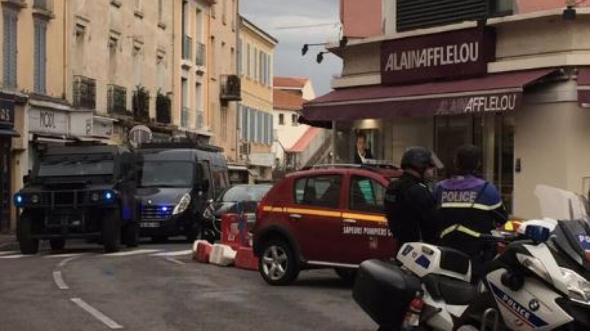 Γαλλία: Συνελήφθη ο άνδρας που είχε «ταμπουρωθεί» σε μουσείο της περιοχής Βαρ