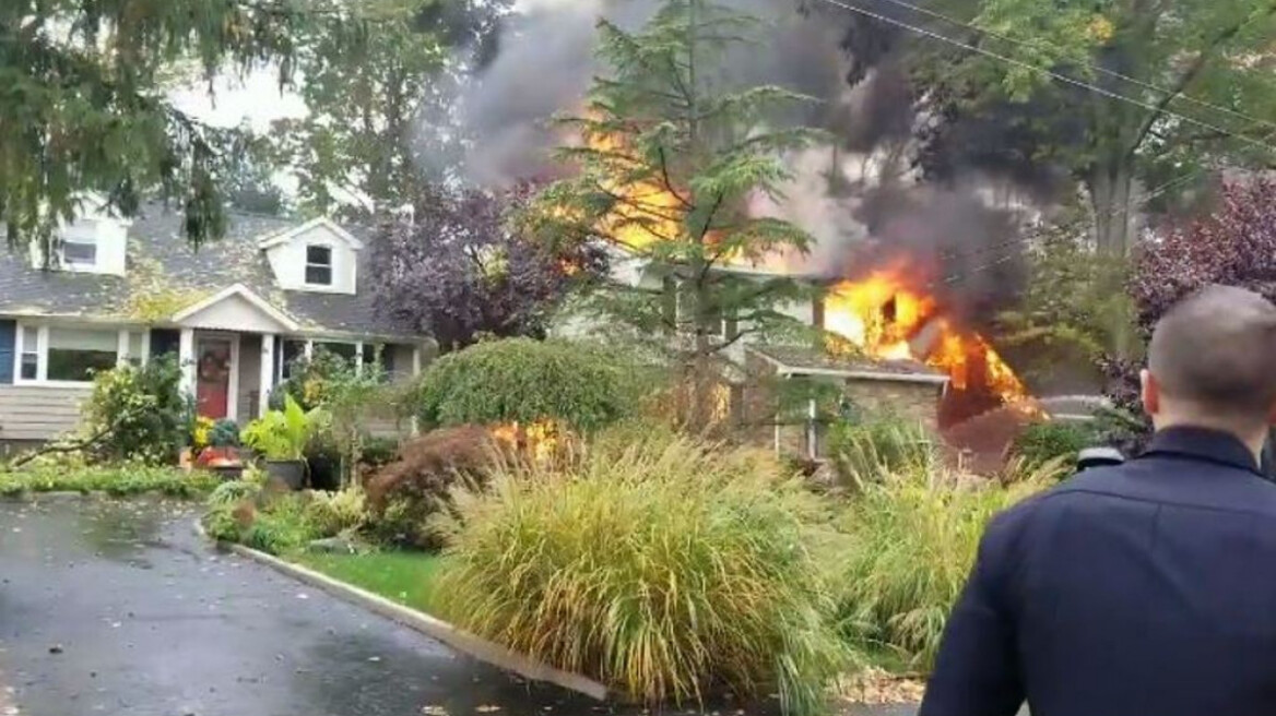 ΗΠΑ: Αεροσκάφος έπεσε πάνω σε σπίτια στο Νιού Τζέρσεϊ