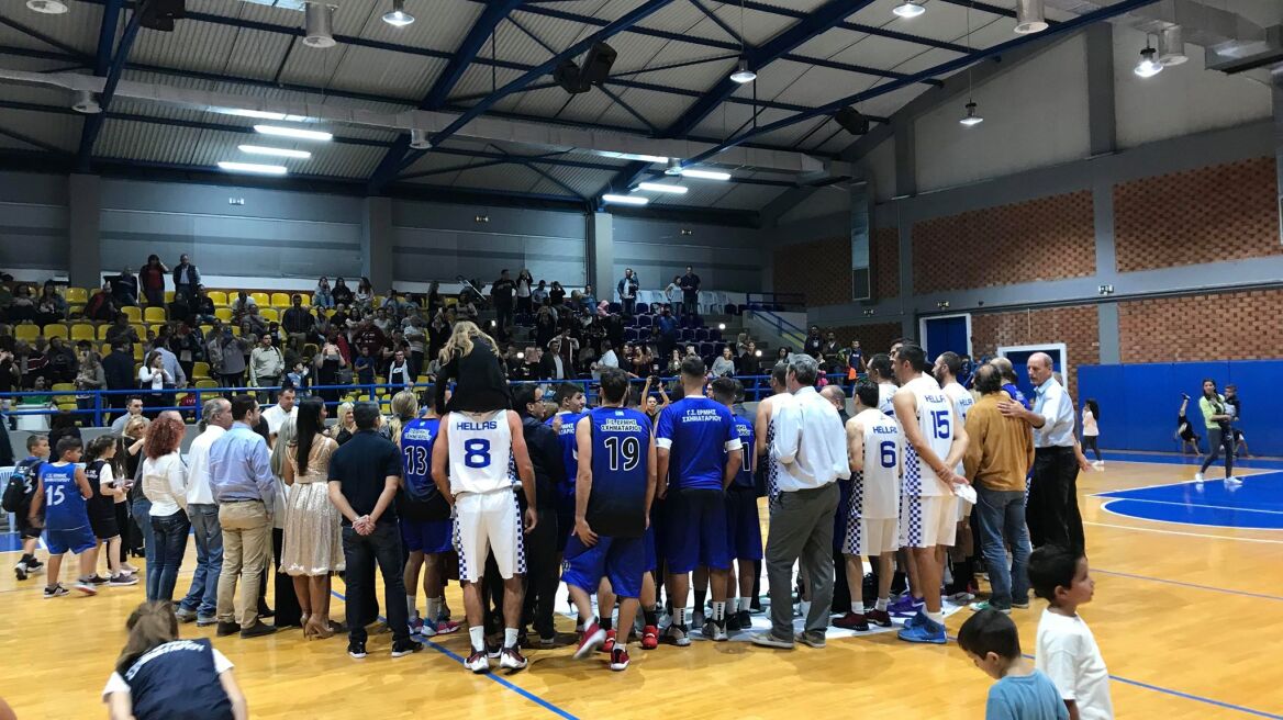 Σχηματάρι: Γέμισε το κλειστό για τον Παναγιώτη-Ραφαήλ!