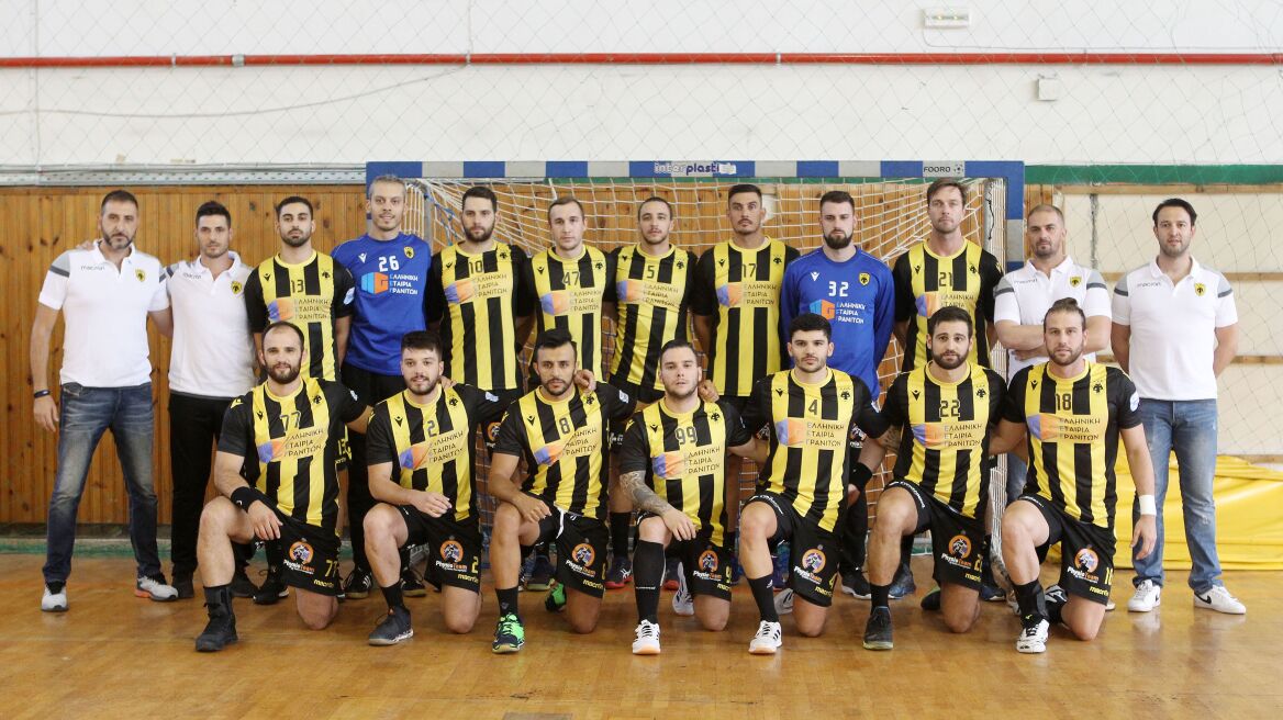 Χάντμπολ: Τρεις μήνες διακοπή συμβολαίου και πρόστιμο επέβαλε η ΑΕΚ στον Ουζμουσούλ