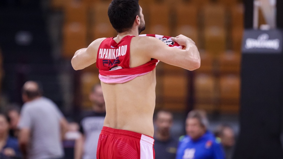 Ολυμπιακός: Σοκ με Παπανικολάου, αποχώρησε τραυματίας!