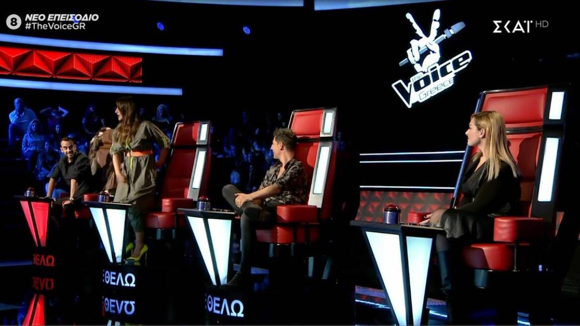 The Voice: Η άβολη στιγμή της Παπαρίζου όταν σκίστηκε το παντελόνι της