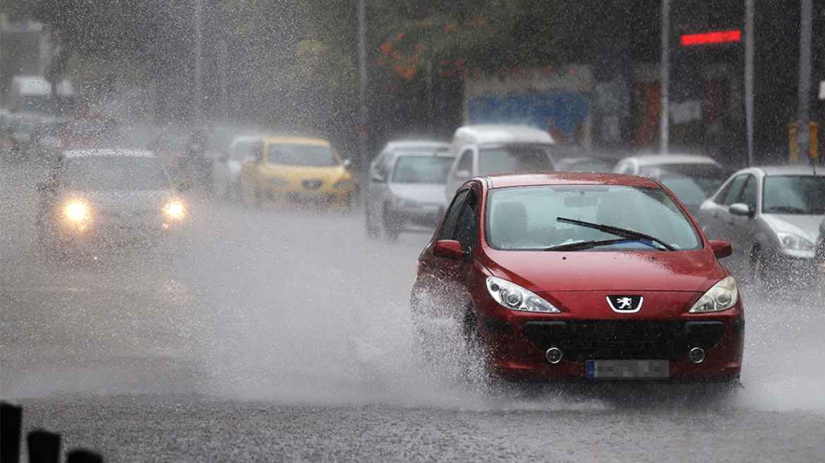 Καιρός - Εκτακτο δελτίο ΕΜΥ:  Έρχονται βροχές και καταιγίδες από το απόγευμα της Κυριακής