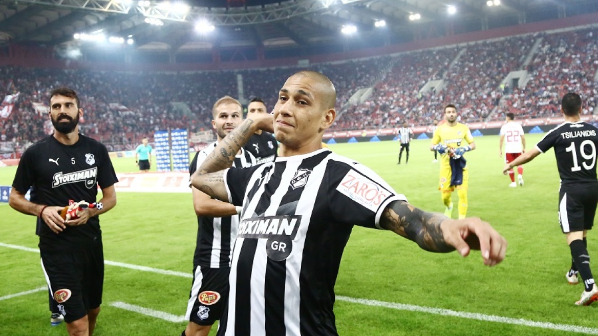 ΟΦΗ: Στο χειρουργείο ο Μεγιάδο - Θα μείνει εκτός για ένα μήνα