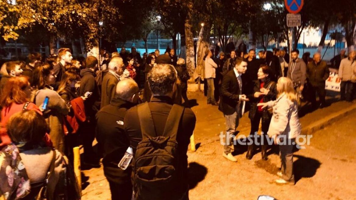 Θεσσαλονίκη: Ένταση στην Καλαμαριά για το προσφυγικό