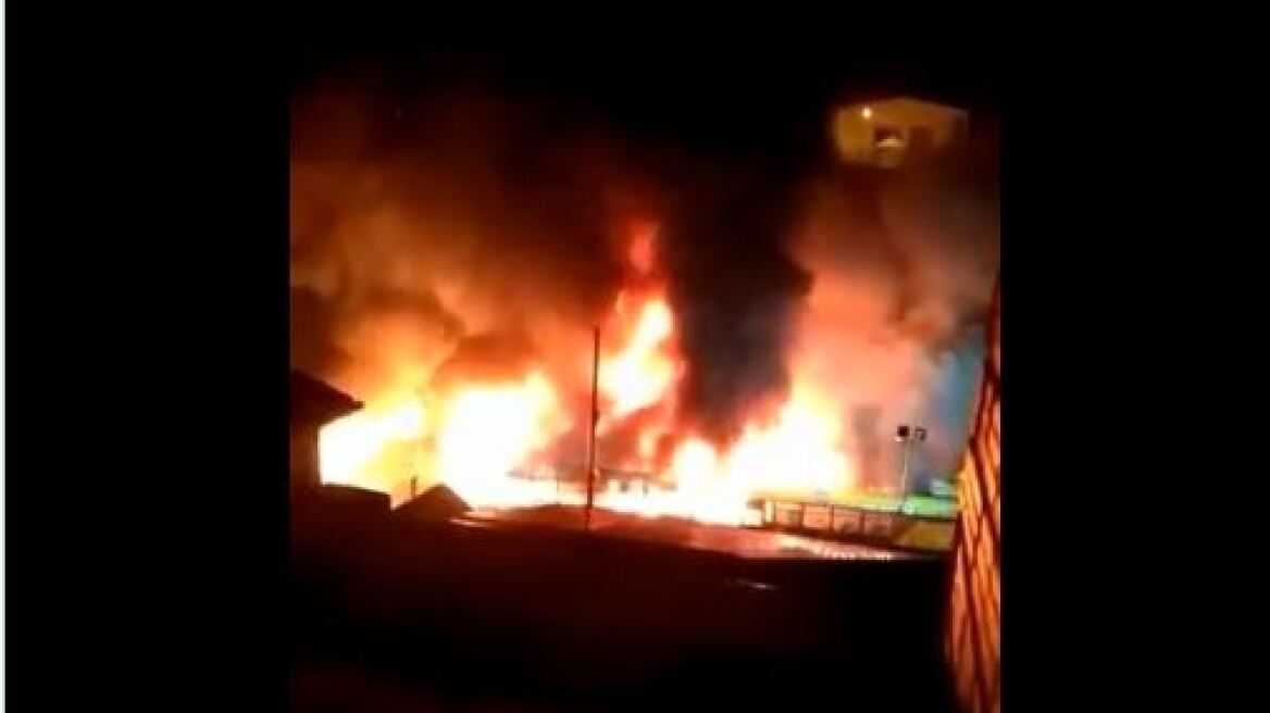 Χάος στη Βολιβία μετά την παραίτηση Μοράλες: Σφοδρές ταραχές, εμπρησμοί και λεηλασίες