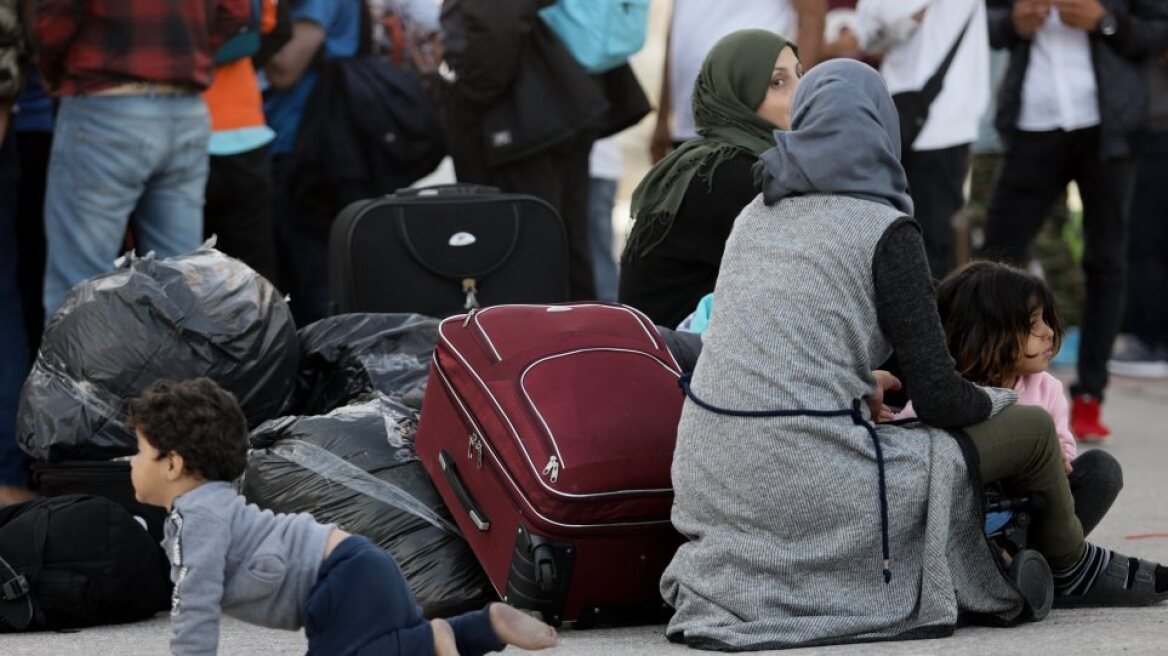 Αφίξεις 40 προσφύγων στον Βόλο: Πραγματοποιήθηκαν χωρίς αντιδράσεις