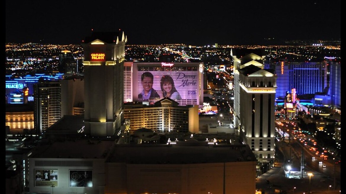 Τα σόου-βροντόσαυροι, το Λας Βέγκας και η Ελλάδα