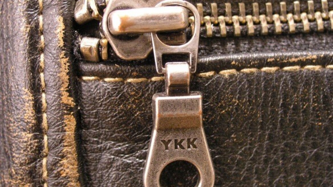 Τι σημαίνουν τα αρχικά YKK που υπάρχουν σε όλα τα φερμουάρ