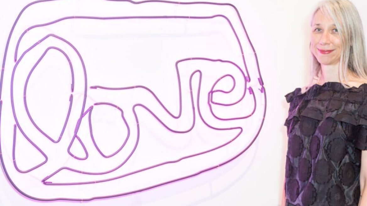 Το πρόβλημα με τις γυναίκες που “δείχνουν την ηλικία τους”