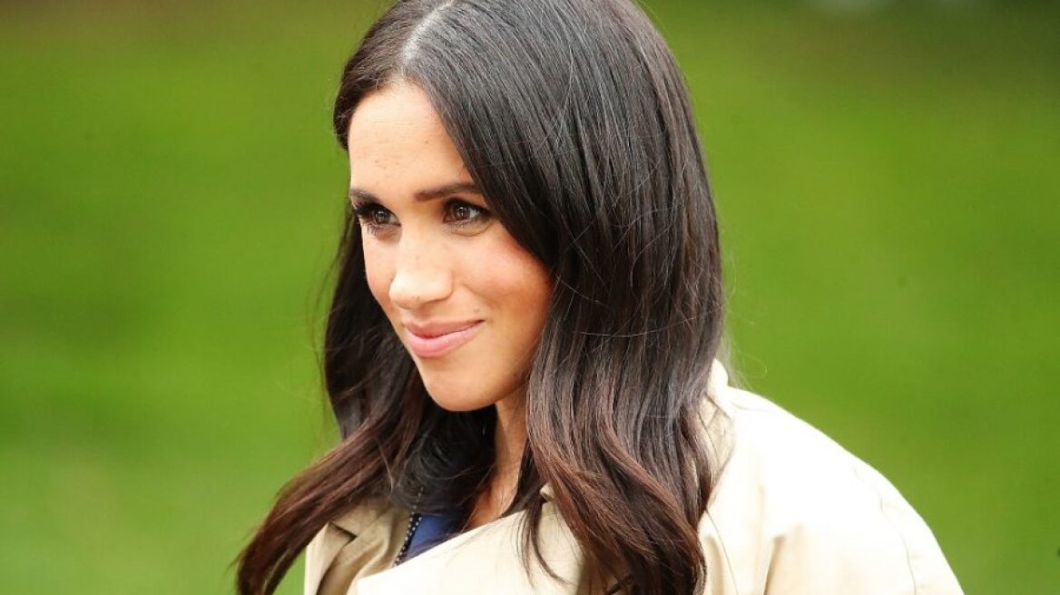 Το τρικ της Meghan Markle για σταθερό χτένισμα ακόμα και στην υγρασία