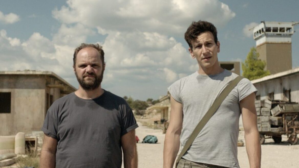 Ποια είναι η Λώρα Ντουράντ και γιατί την αναζητούν ο Μάκης Παπαδημητρίου και ο Μιχάλης Σαράντης