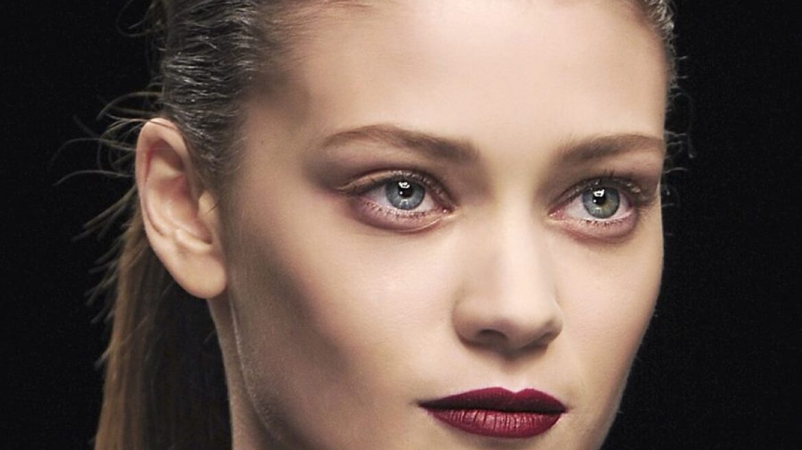 Αυτά τα προϊόντα για contouring θα σου χαρίσουν ζυγωματικά που θα ζήλευε και η Kim Kardashian