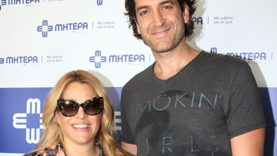 Η Τζένη Μπότση επέστρεψε στο σπίτι με τη νεογέννητη κόρη της