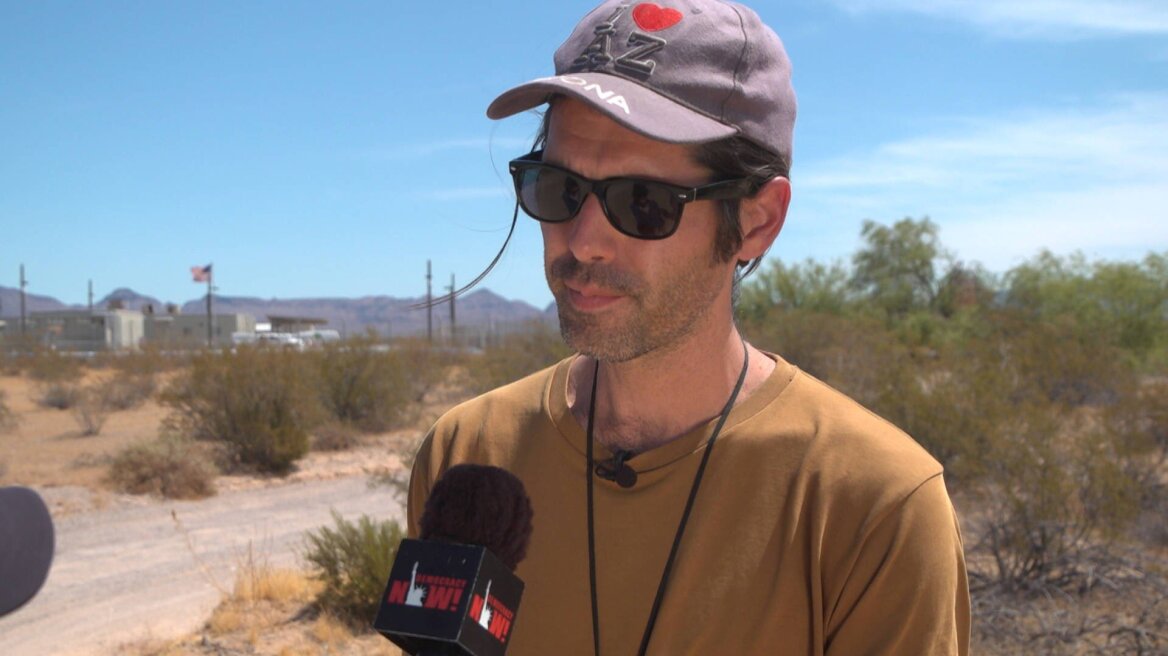 ΗΠΑ: Αθωώθηκε καθηγητής που απειλούνταν με 20ετη κάθειρξη επειδή βοήθησε μετανάστες