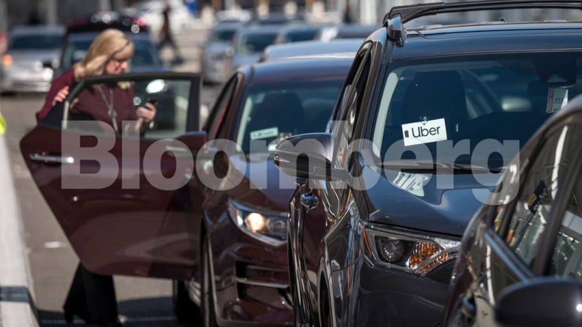 Uber: Βάζει κάμερες στα αυτοκίνητα – προκαλεί διαμαρτυρίες για προσωπικά δεδομένα