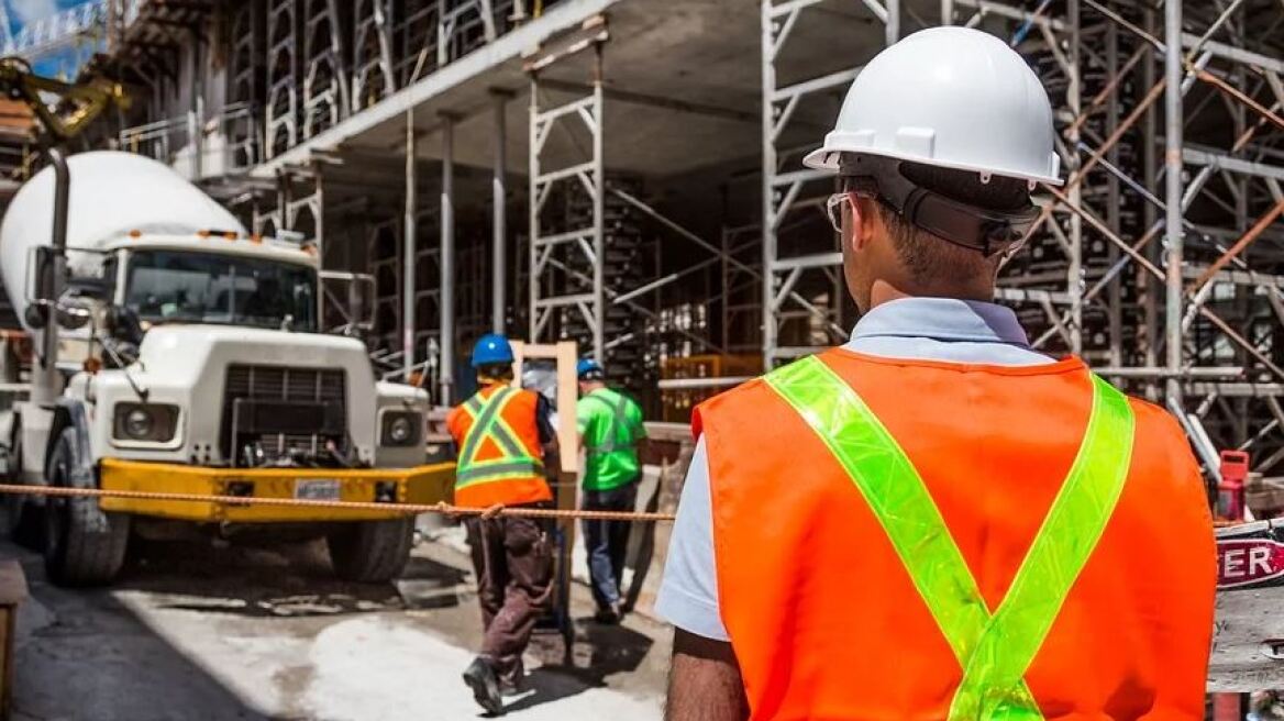 Δείκτες PMI: Άσχημα νέα από  το πλέον αξιόπιστο βαρόμετρο για ύφεση στην Ευρωζώνη