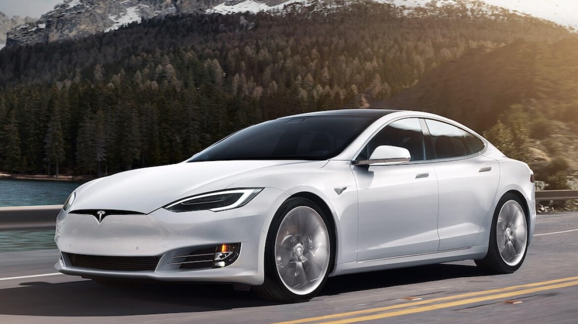 Επιτέλους: Φέρνουν την Tesla στην Ελλάδα...