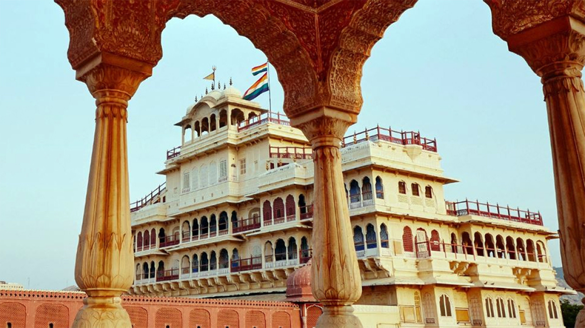 Ταξιδεύετε στην Ινδία; Η Airbnb σας δίνει ένα… βασιλικό παλάτι! 