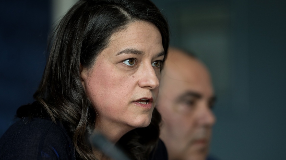 Νίκη Κεραμέως: Η αλήθεια για τα «κολέγια», κύριε Τσίπρα 