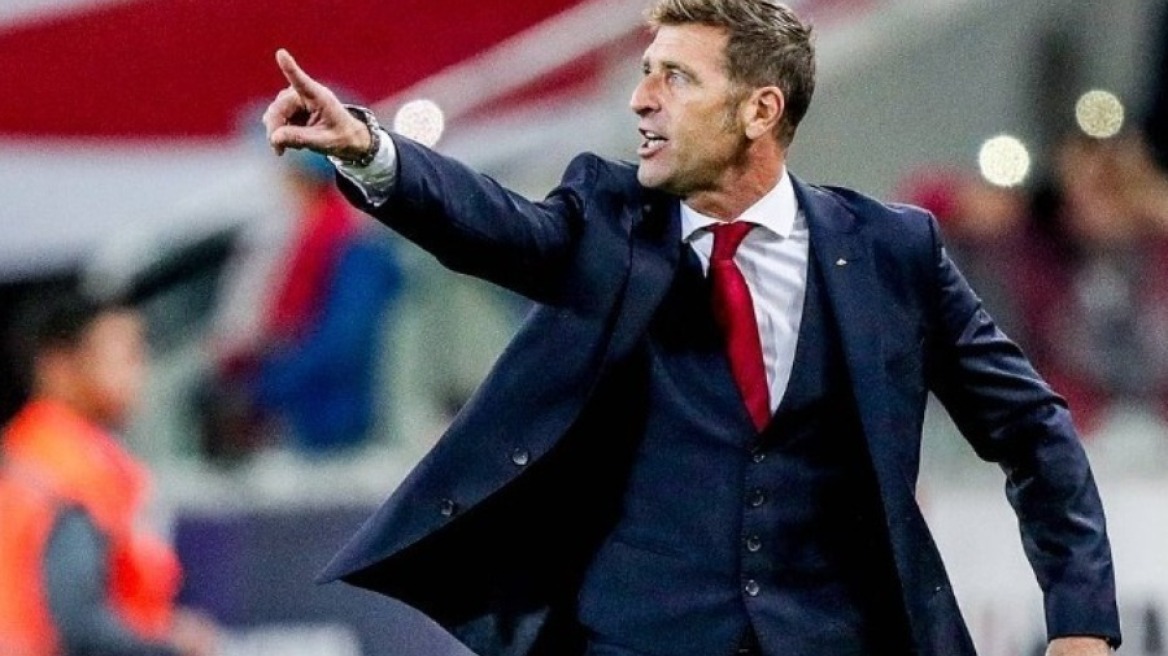 Συμφωνία ΑΕΚ-Καρέρα ανακοίνωσε ο μάνατζερ του προπονητή