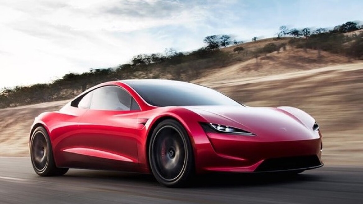 Video: Κάτοχοι πανάκριβων Tesla στην ουρά χιλιομέτρων για τζάμπα ρεύμα...